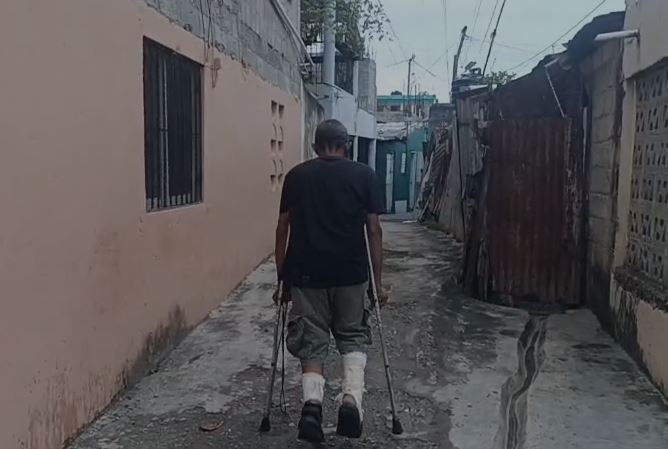 hombre-vende-pan-para-comprar-sus-medicamentos-y-pide-ayuda