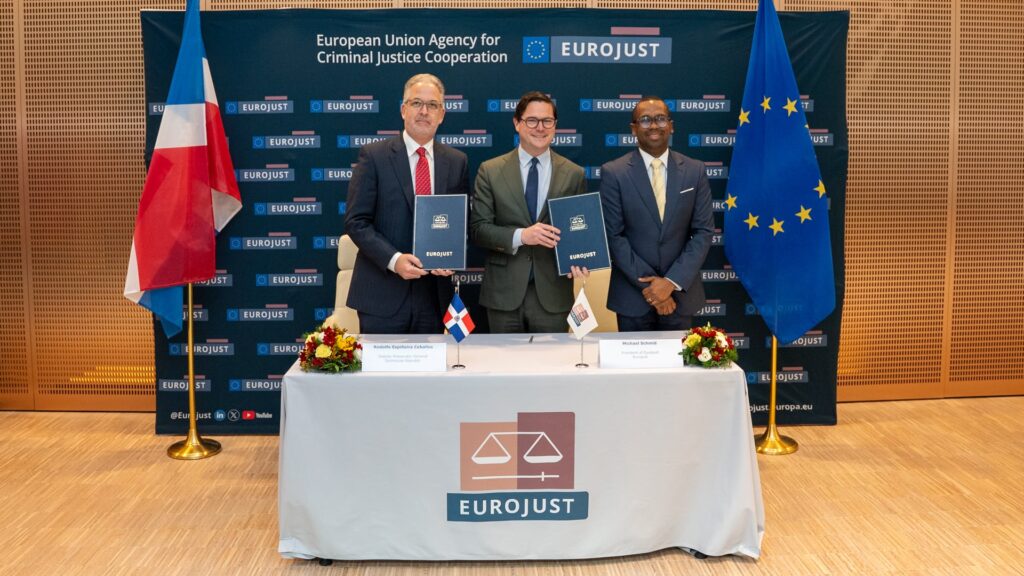 la-procuraduria-dominicana-y-la-ue-firman-acuerdo-para-luchar-contra-el-crimen-organizado