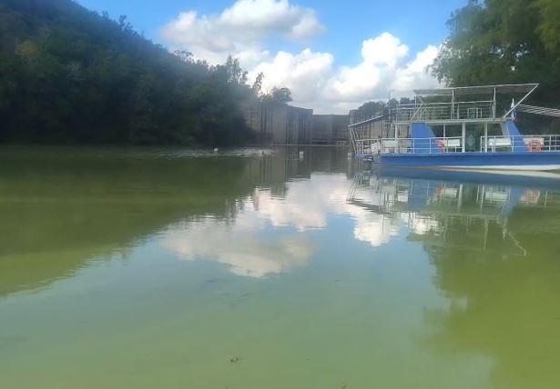 situacion-en-la-presa-de-hatillo-por-cambio-de-color-y-olores-preocupa-a-la-poblacion
