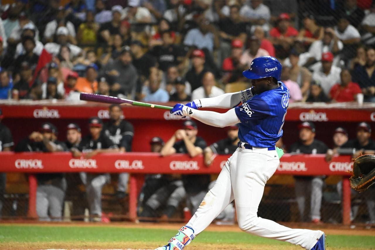 conexion-ganadora:-batazo-rony-mauricio -decide-partido-en-un-final-de-infarto-para-el-escogido
