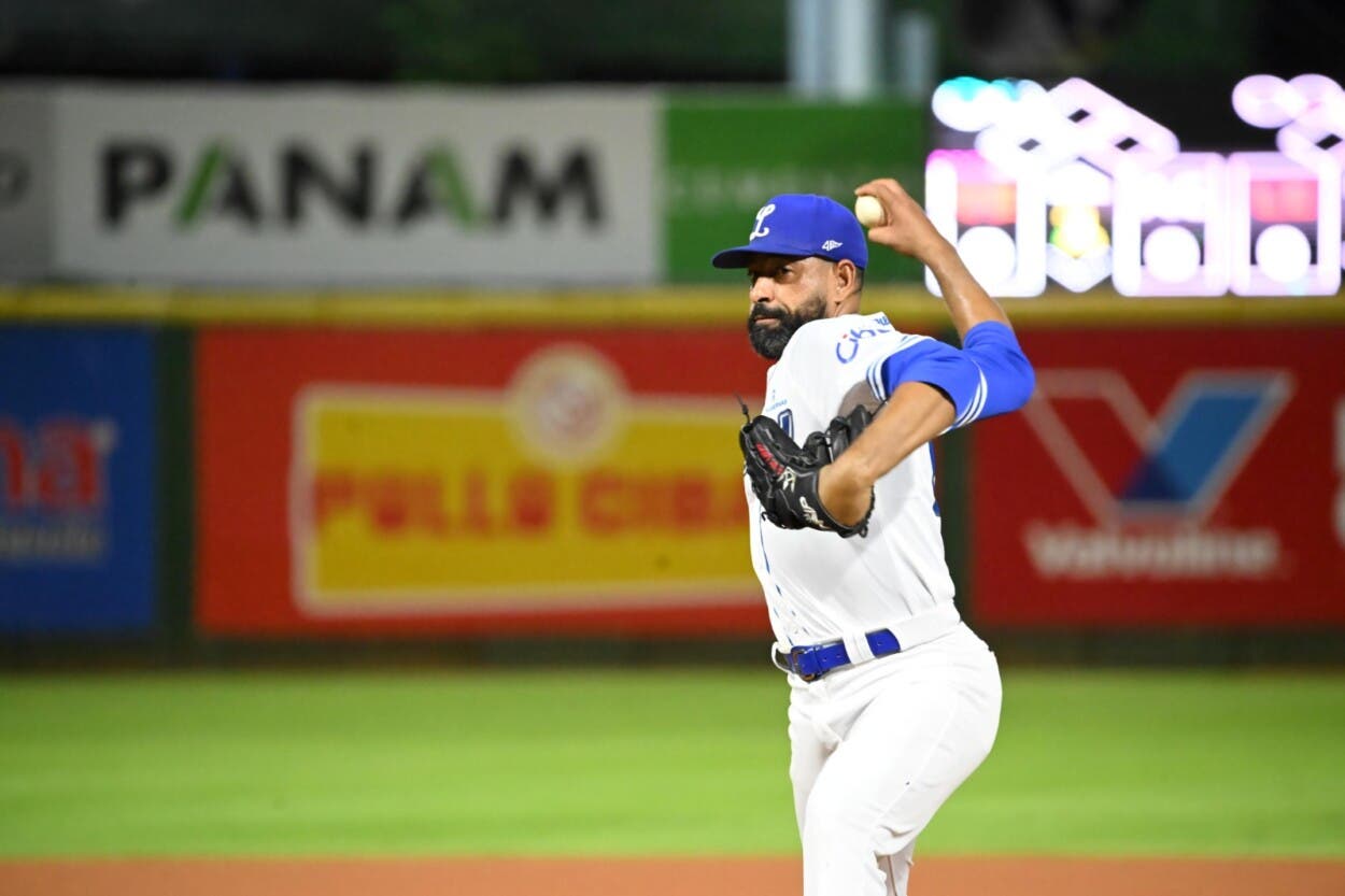 lanzador-estrella:-valdez-garantiza-victoria-del-licey-frente-a-los-gigantes
