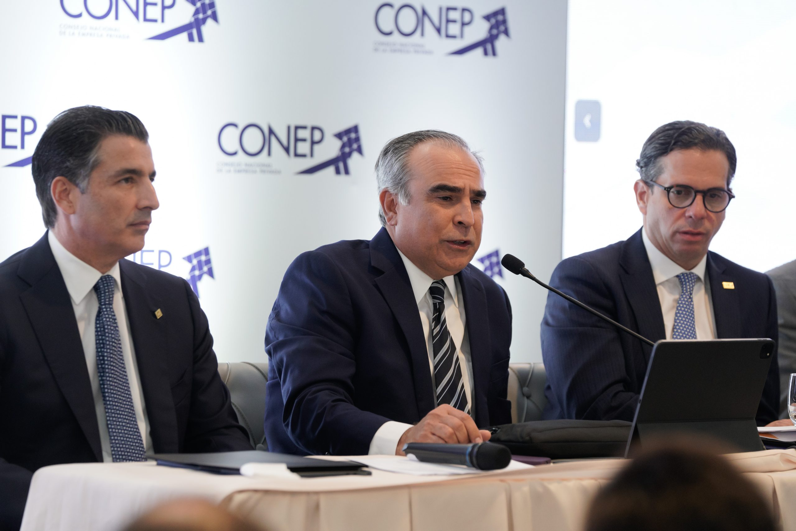 sector-empresarial-advierte-sanciones-para-empresas-involucradas-en-caso-senasa