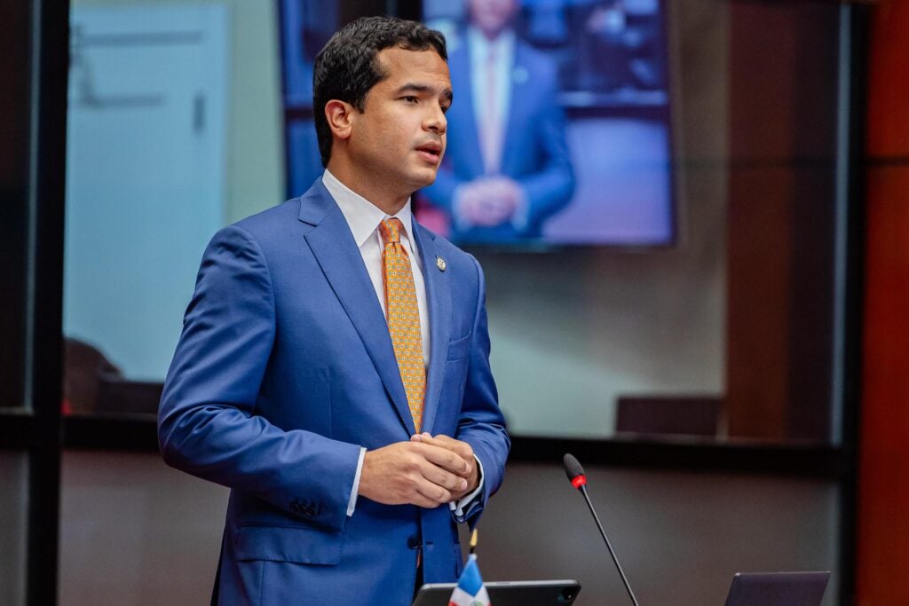 rechazan-propuesta-de-omar-fernandez-para-aplicar-indexacion-salarial-en-2026