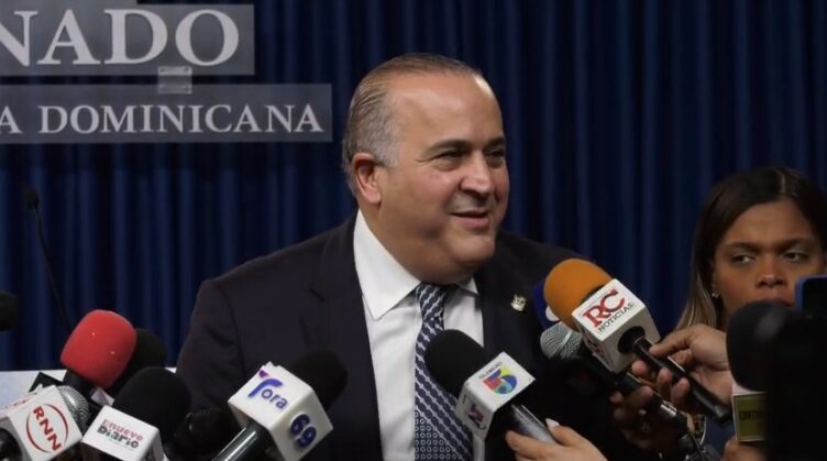 senadores-del-prm-respaldan-endeudamiento-por-mas-de-rd$-400-mil-millones-para-enfrentar-el-deficit-fiscal