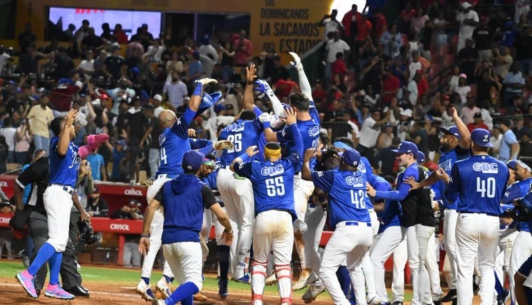 futuro-de-tigres-del-licey-no-depende-de-el-por-completo