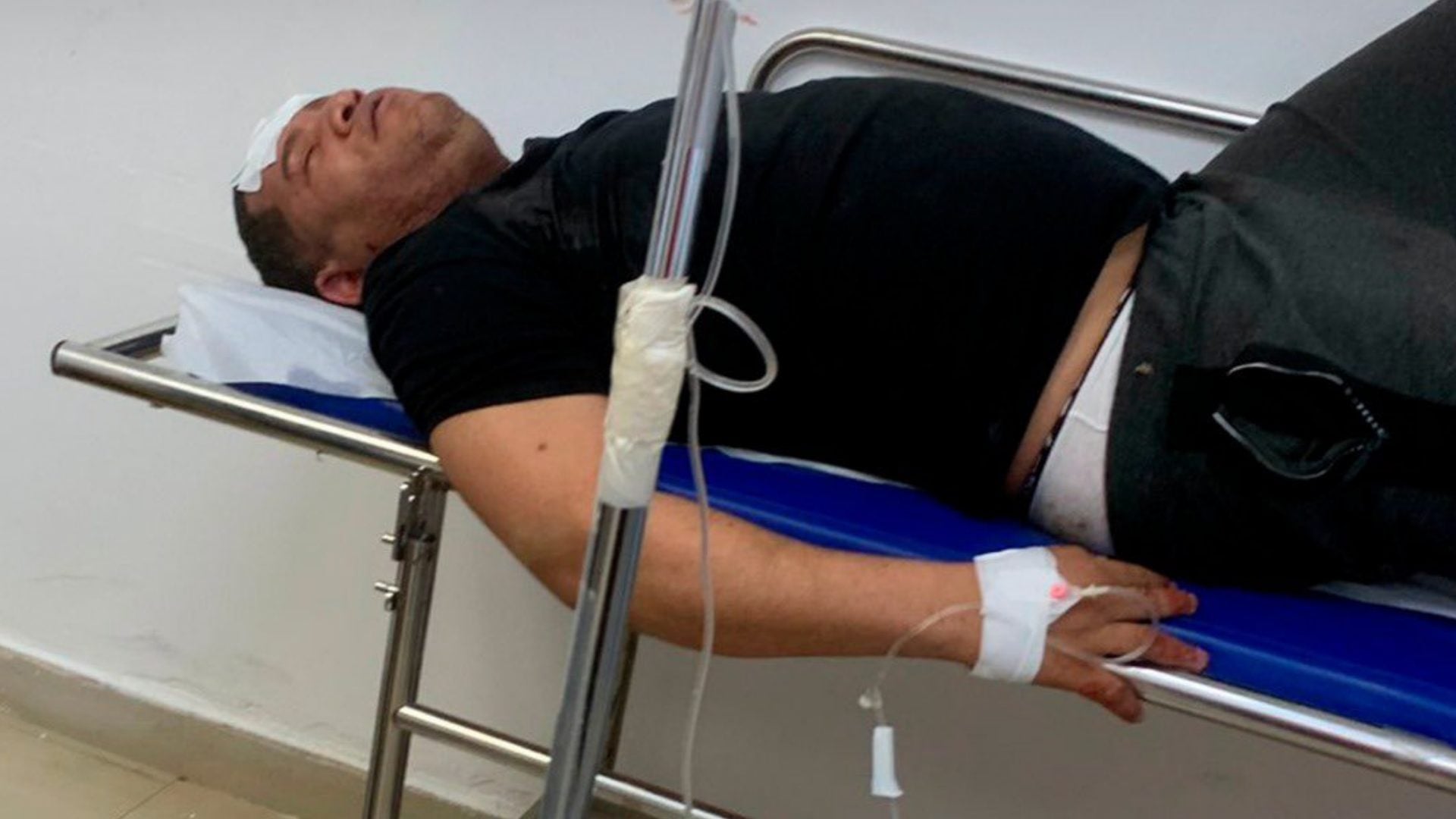 “mantequilla”-recibe-alta-medica-tras-resultar-herido-en-confuso-incidente-en-monte-plata