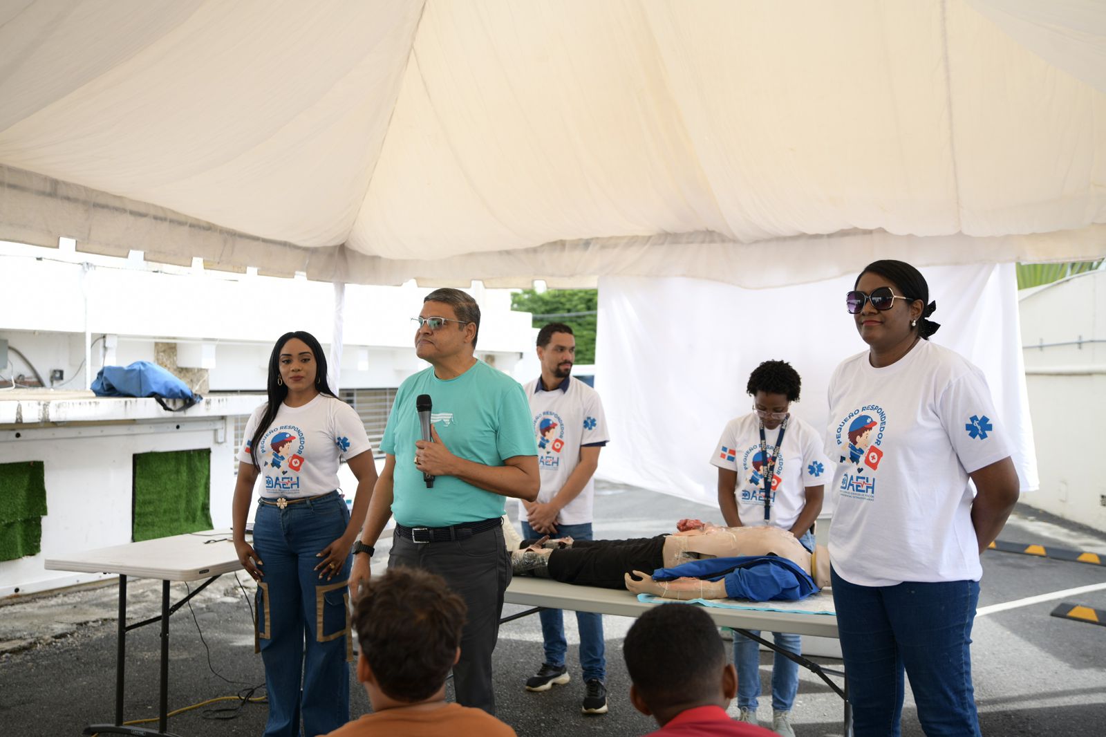 daeh-imparte-jornada-de-capacitacion-en-primeros-auxilios-y-rcp