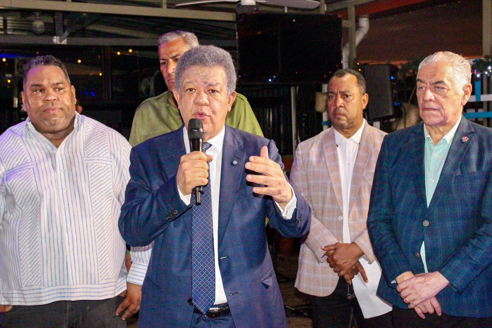 leonel:-“la-gran-estafa-a-los-pobres-con-senasa-marca-un-ano-horrible-para-rd”