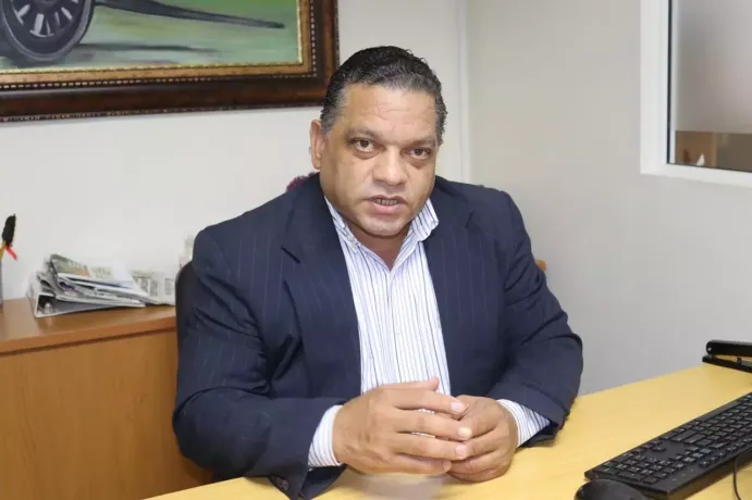 mario-diaz-considera-que-abinader-debe-dar-una-sacudida-inmediata-a-las-instituciones-del-estado