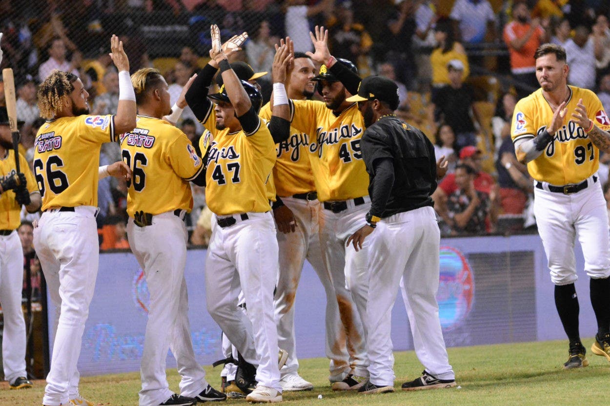 licey,-escogido,-estrellas-y-gigantes-libran-este-domingo-duelos-claves-en- beisbol-dominicano
