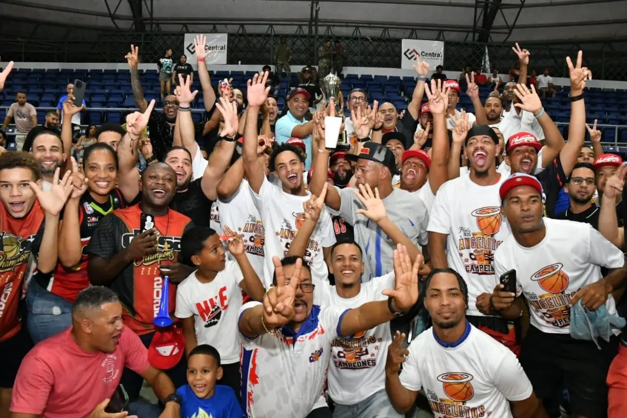 el-club-dosa-campeon-torneo-basket-la-vega