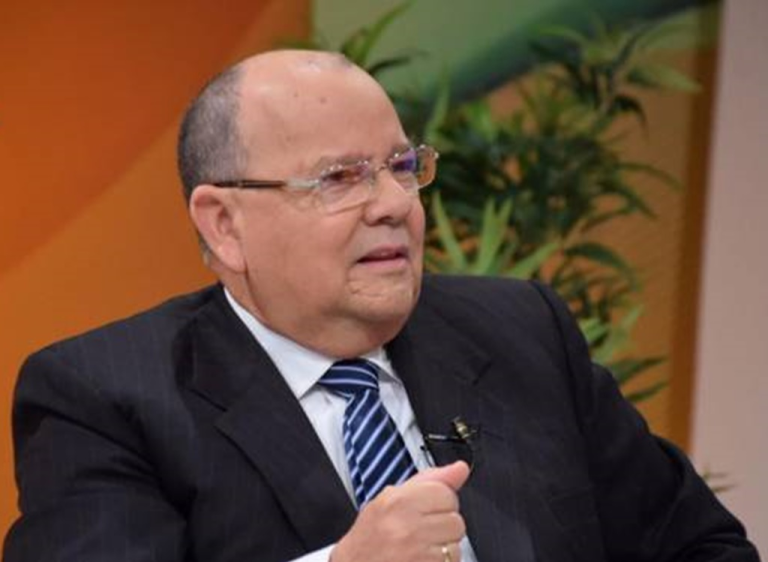 carlos-segura-foster-alerta-que-el-alza-de-precios-afecta-mas-a-quienes-compran-en-colmados-y-mercados