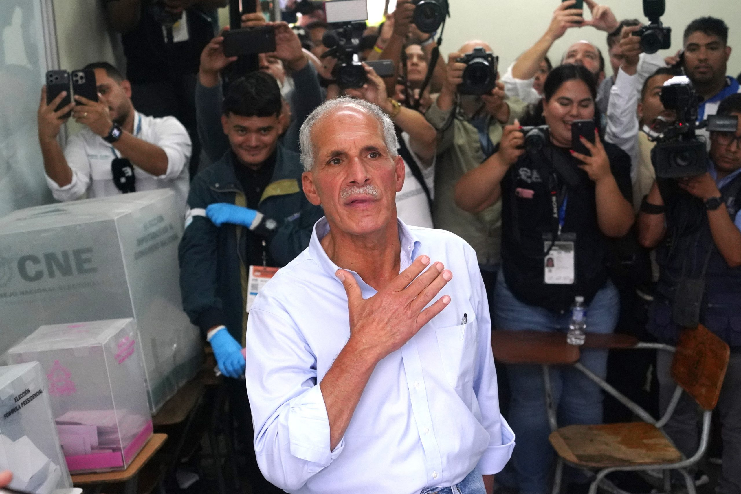 nasry-‘tito’-asfura-declarado-virtual-presidente-de-honduras-por-el-ente-electoral