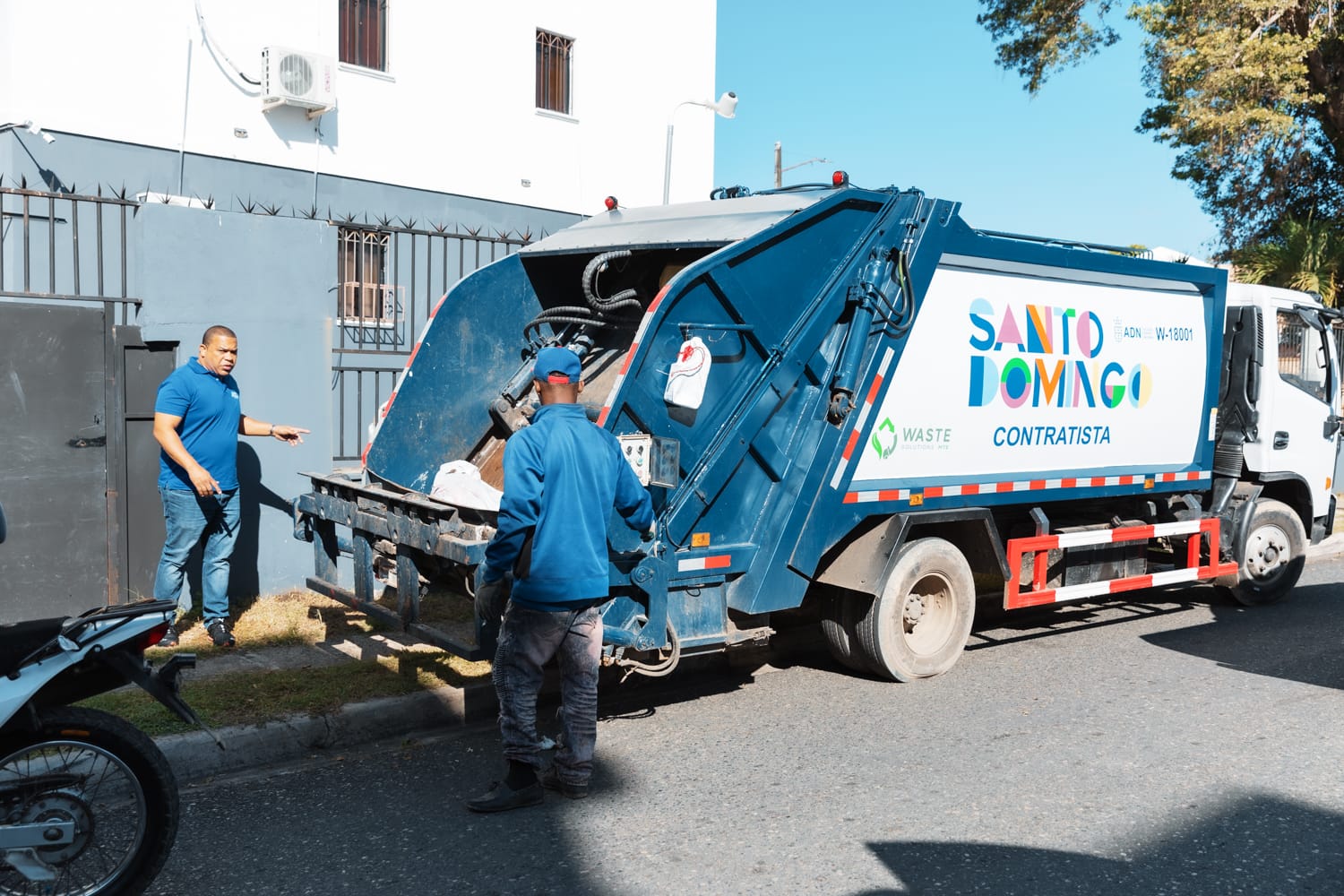 alcaldia-del-distrito-nacional-intensifica-operativo-especial-de-limpieza-navidena