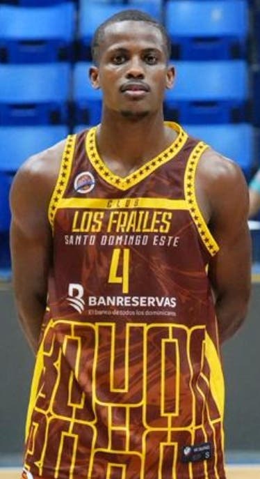los-frailes-triunfan-en-clasico-boyon