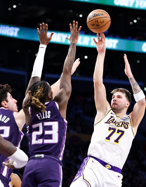 luka-doncic-y-lebron-james-paran-mala-racha-de-lakers