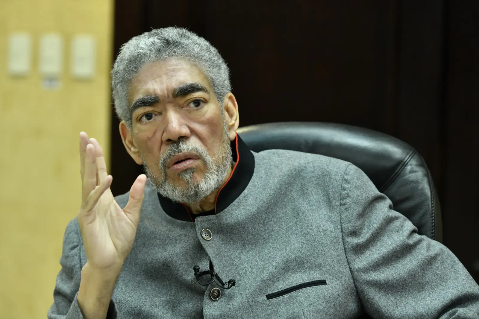 izquierda-unida-condena-“agresion-militar”-de-ee-uu.-contra-venezuela