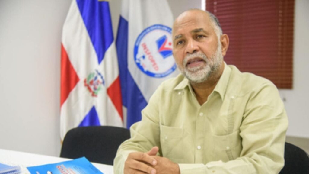 adp-pide-al-minerd-reanudar-las-clases-el-miercoles-7-de-enero