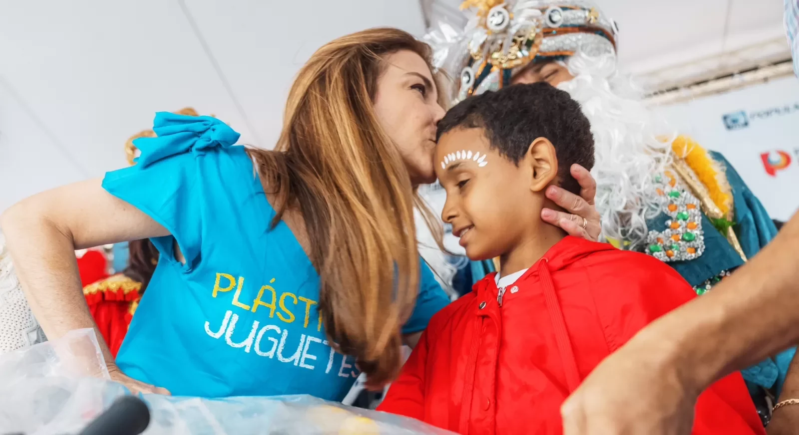carolina-mejia-anuncia-sexta-edicion-de-plasticos-por-juguetes-para-proximo-domingo