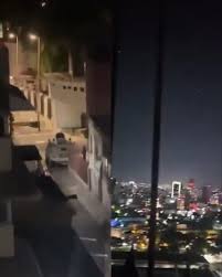 se-reportan-tiroteos-en-las-inmediaciones-de-miraflores-en-caracas-la-capital-de-venezuela