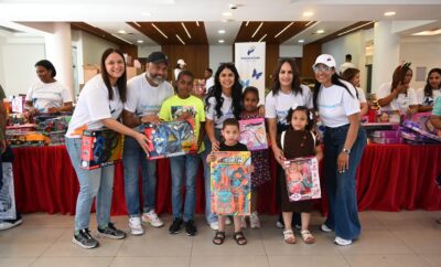 voluntariado-banreservas-llena-de-alegria-el-dia-de-reyes-con-entrega-de-juguetes
