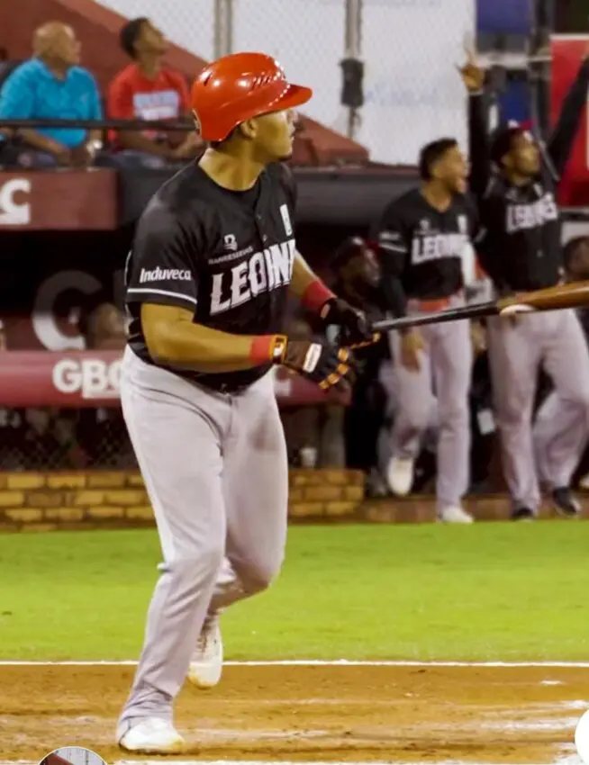 “fue-un-palo-acechao’”:-la-reaccion-de-pedro-severino-ante-jonron-de-dos-carreras