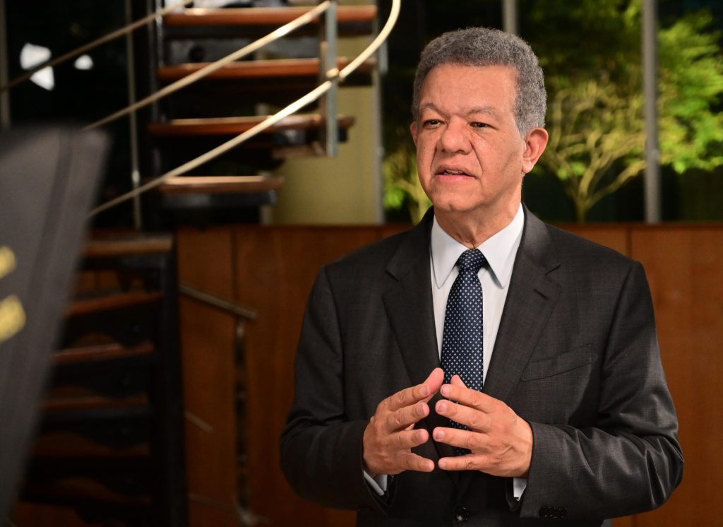 leonel-fernandez-participara-en-lanzamiento-del-libro-“nunca-fue-bueno-tanto-olvido”