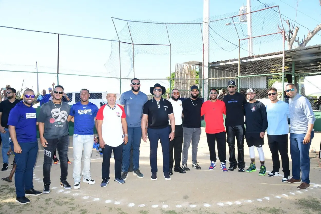 el-compromiso-inquebrantable-de-nelson-cruz-con-su-natal-montecristi