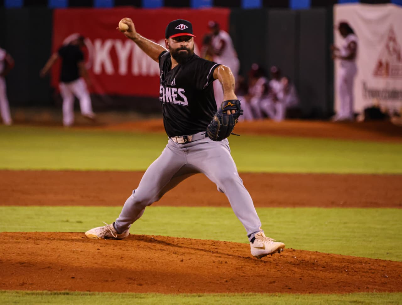 leones-del-escogido-clasifican-la-final-con-triunfo-sobre-gigantes