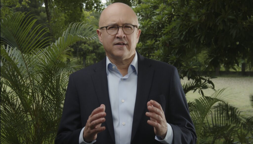 francisco-dominguez-brito-alerta-sobre-posibles-impactos-de-fusionar-ministerios-de-educacion