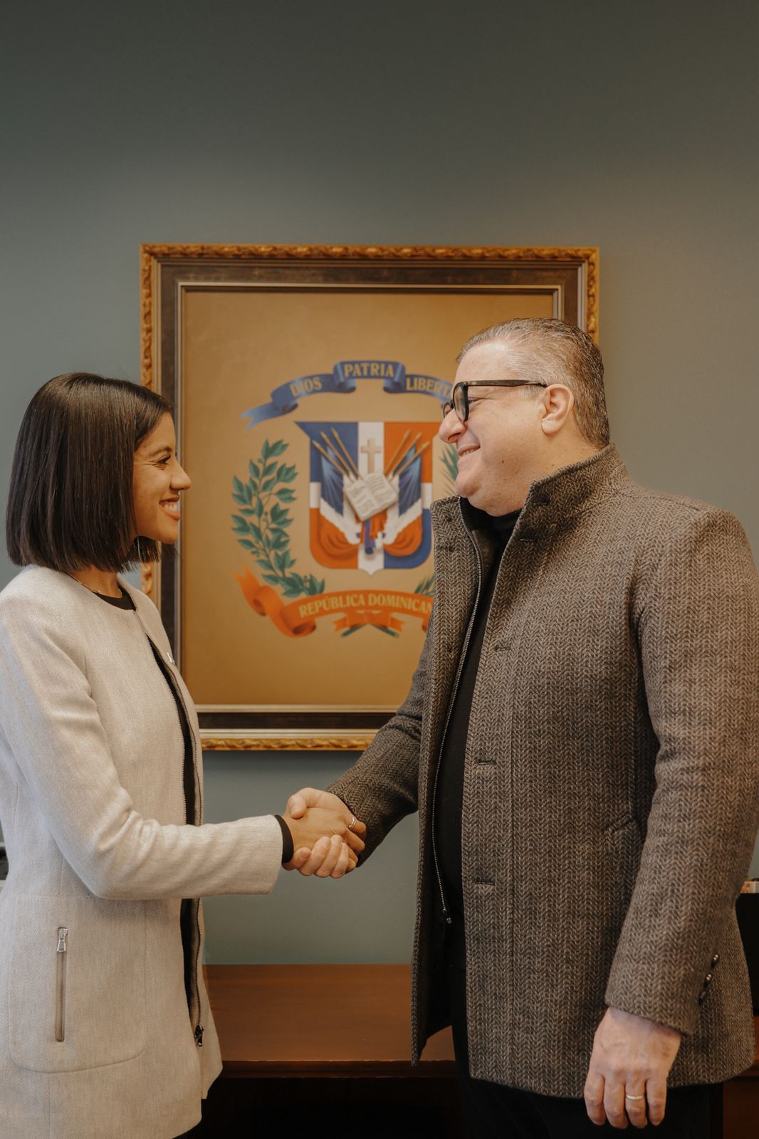 omara-corporan-asume-como-consul-general-de-republica-dominicana-en-chicago
