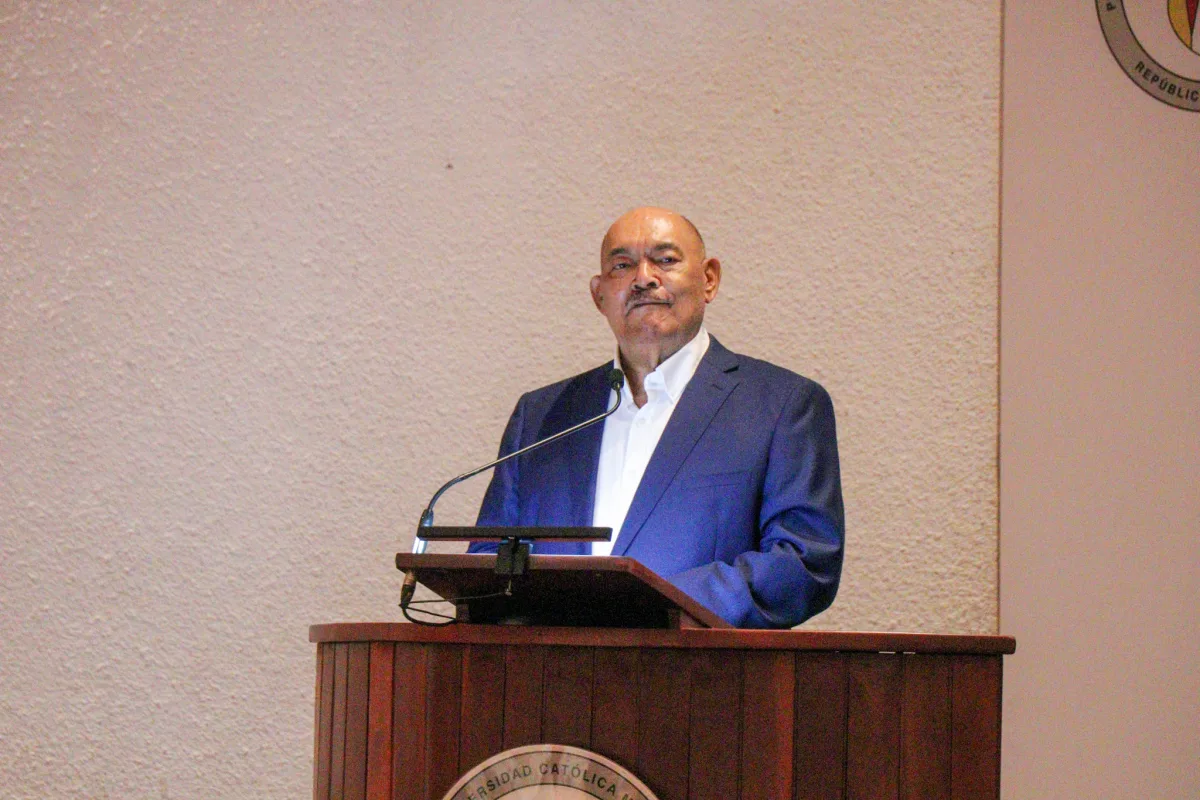 ramon-alburquerque-regresara-al-pais-tras-permanecer-ingresado-en-hospital-de-nueva-york