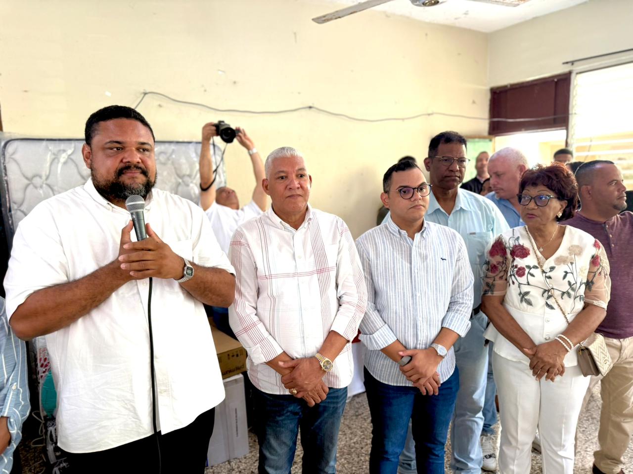radhames-gonzalez-llama-a-fortalecer-la-solidaridad-con-los-adultos-mayores-en-el-dia-de-la-altagracia
