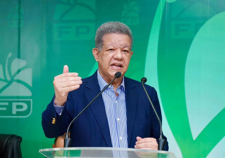 leonel-fernandez:-“gobierno-del-prm-es-un-desastre;-canasta-basica-sube-rd$14-mil”