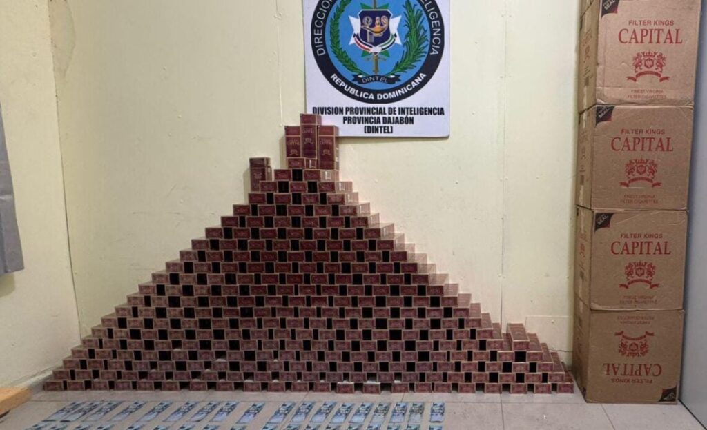 allanamiento-en-dajabon-deja-48-mil-cigarrillos-de-contrabando-y-rd$262-mil-incautados