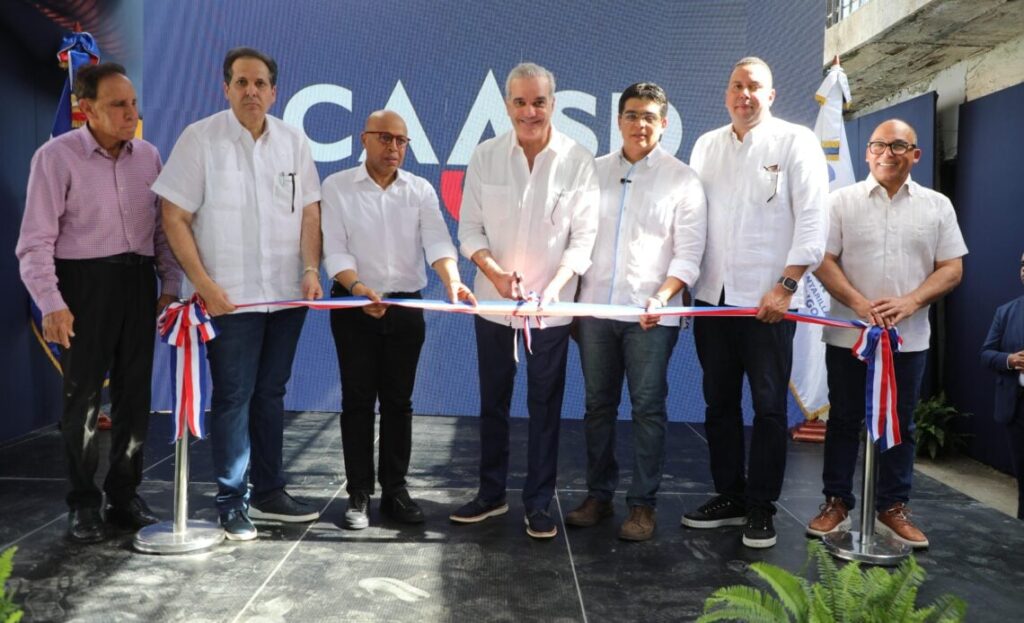 presidente-abinader-entregan-saneada-la-canada-de-los-peralejos-tras-inversion-superior-a-rd$23-millones