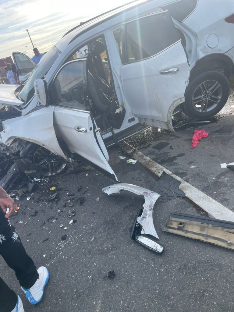 tres-muertos-y-cuatro-heridos-en-accidente-de-transito-en-la-circunvalacion-de-bani