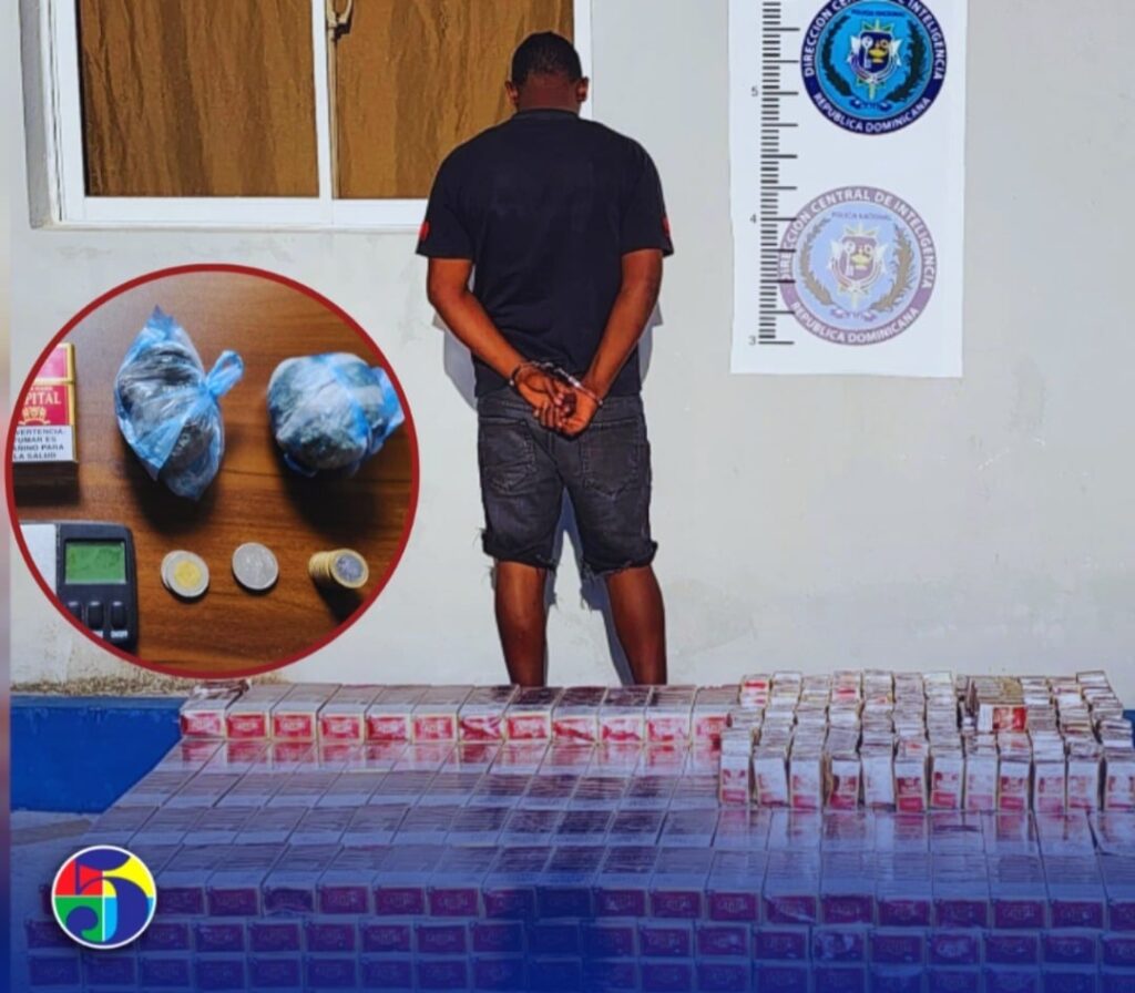 decomisan-110,540-cigarrillos-de-contrabando,-drogas-y-dinero-en-efectivo-en-operativos-en-barahona-y-pedernales