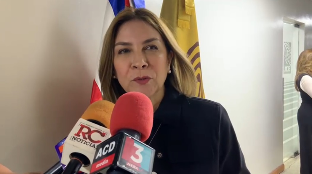 prm-conocera-este-martes-denuncias-sobre-cancelaciones-de-perremeistas-en-el-gobierno;-tambien-el-cobro-de-dinero-a-empleados-publicos