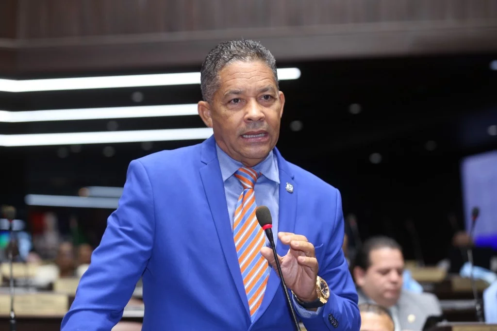 diputado-eugenio-cedeno-pide-investigar-denuncias-contra-director-del-feda