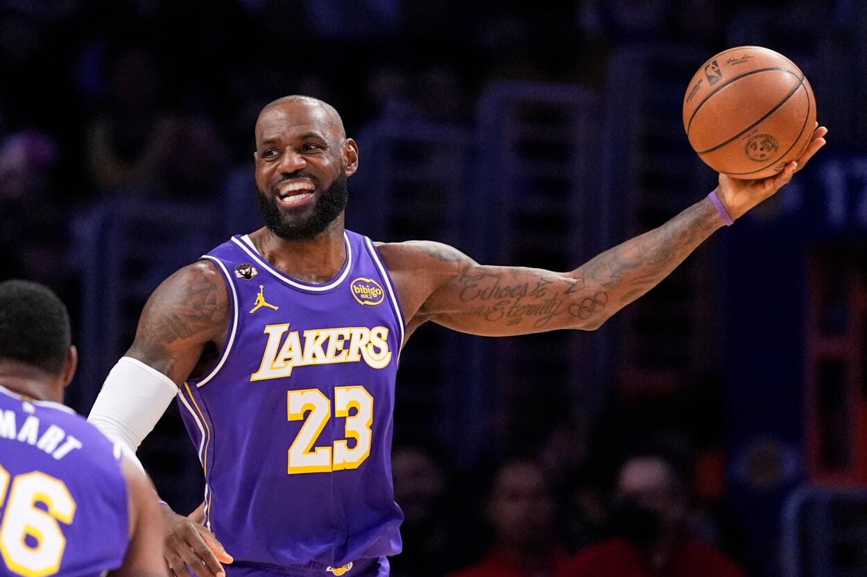 lebron-james-suma-su-21er-juego-de-estrellas-y-extiende-su-legado-en-la-nba-a-los-41-anos