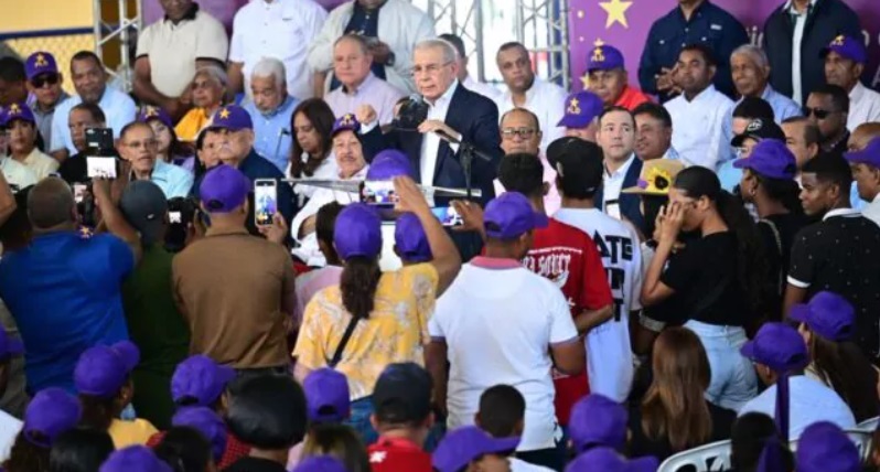 danilo-medina-acusa-al-gobierno-de-triplicar-el-costo-de-la-presa-de-monte-grande;-pide-al-gobierno-una-explicacion