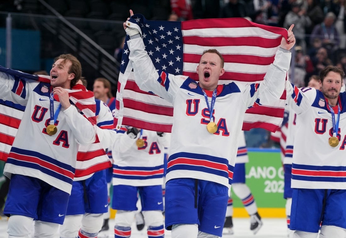 trump-concedera-medalla-presidencial-al-guardameta-de-la-seleccion-de-hockey-sobre-hielo