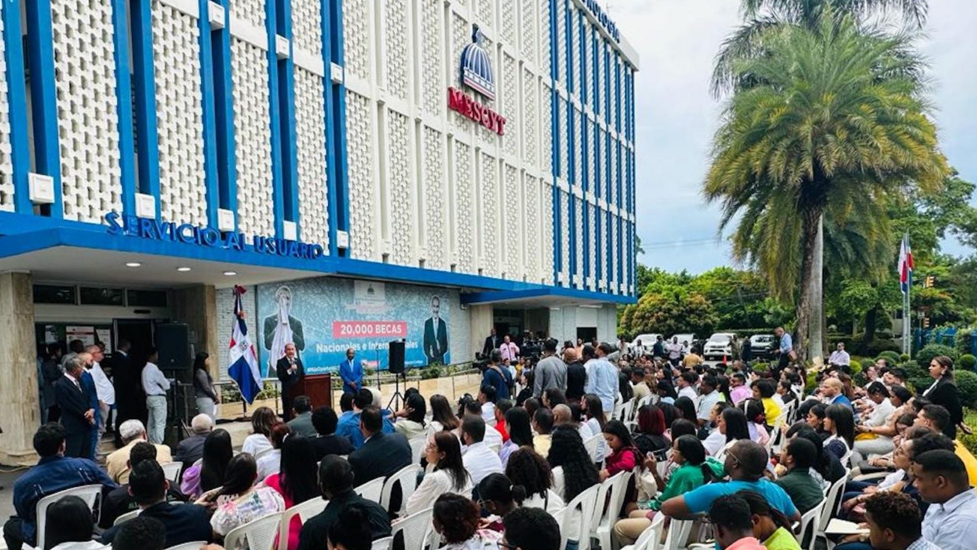 el-70%-de-los-becarios-dominicanos-estudia-en-espana,-segun-mescyt