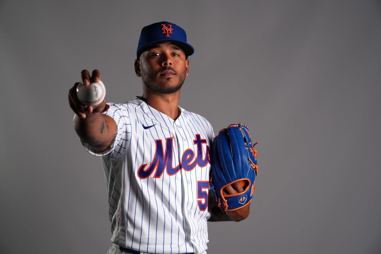 freddy-peralta,-lanzador-titular-de-los-mets-para-el-dia-inaugural-de-la-temporada-regular-de-mlb