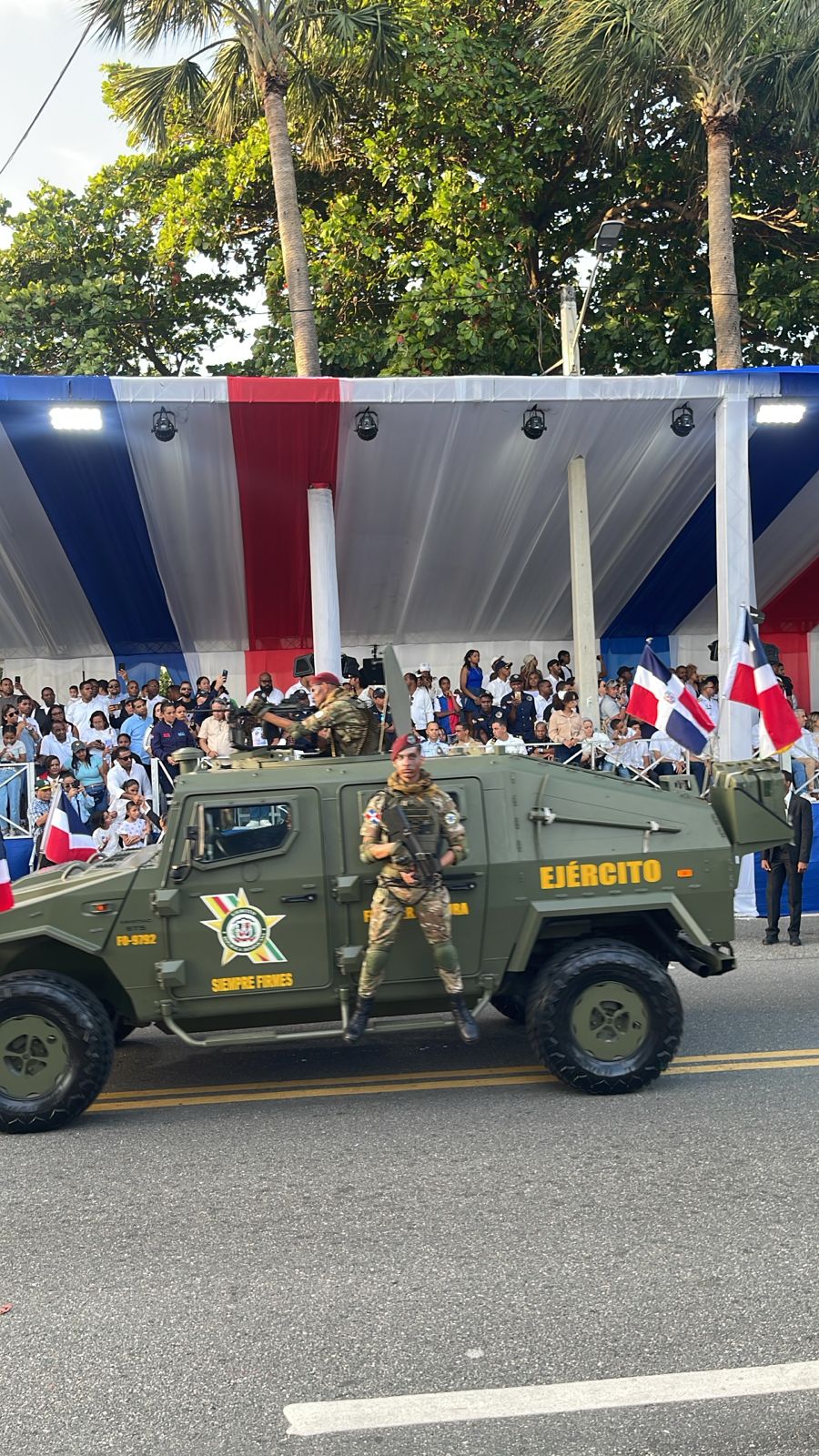 video:-ff-aa.-y-policia-muestran-modernizacion-en-desfile-del-182-aniversario-de-la-independencia-nacional