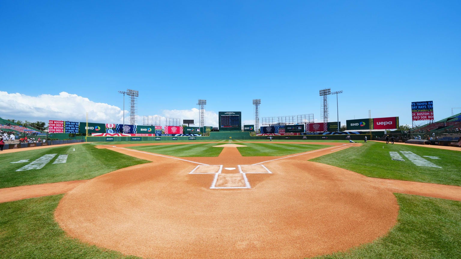 ponen-a-la-venta-entradas-para-entrenamientos-de-seleccion-dominicana-de-beisbol