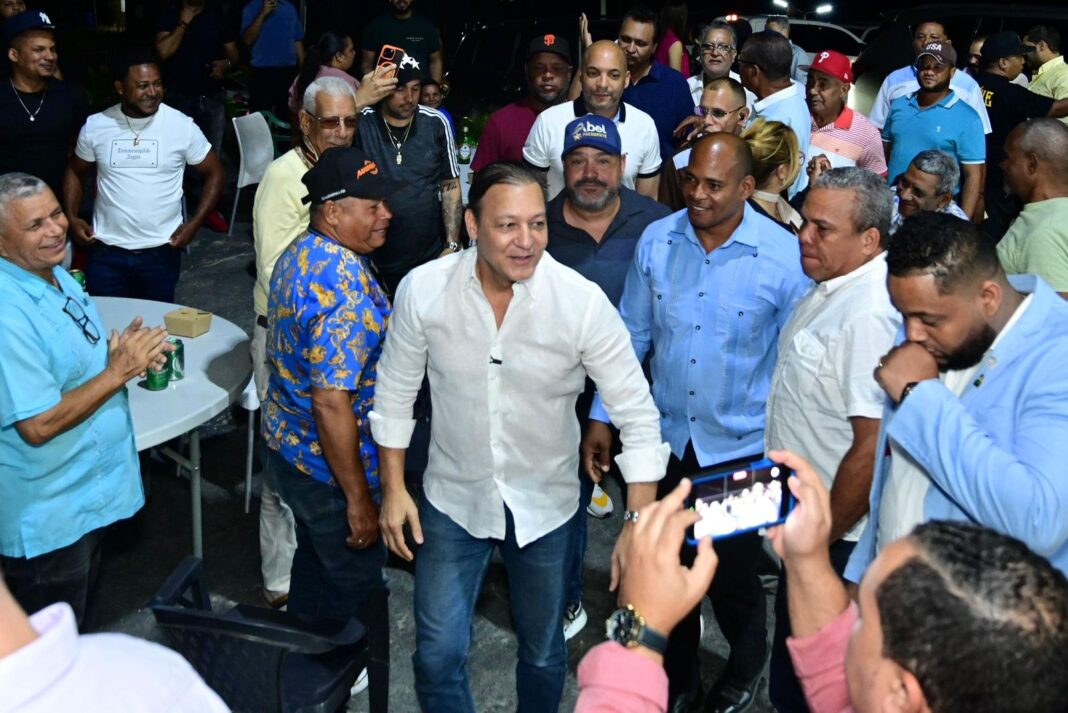 abel-martinez-llama-a-la-unidad-del-pld-en-acto-celebrado-en-hato-del-yaque