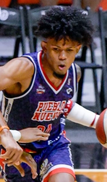 pueblo-nuevo-y-sameji-a-ley-de-un-triunfo-para-finales-basket-santiago
