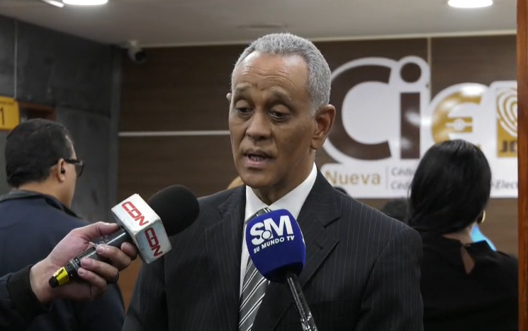 secretario-de-asuntos-internacionales-de-la-fp-advierte-impacto-economico-en-rd-por-alza-del-petroleo 